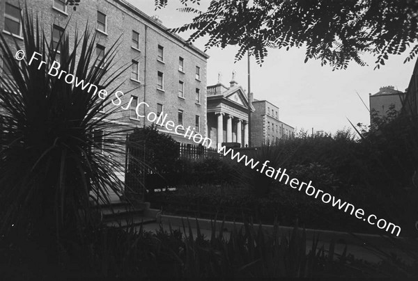 ST F.X.CHURCH GARDINER STREET EXTERIOR